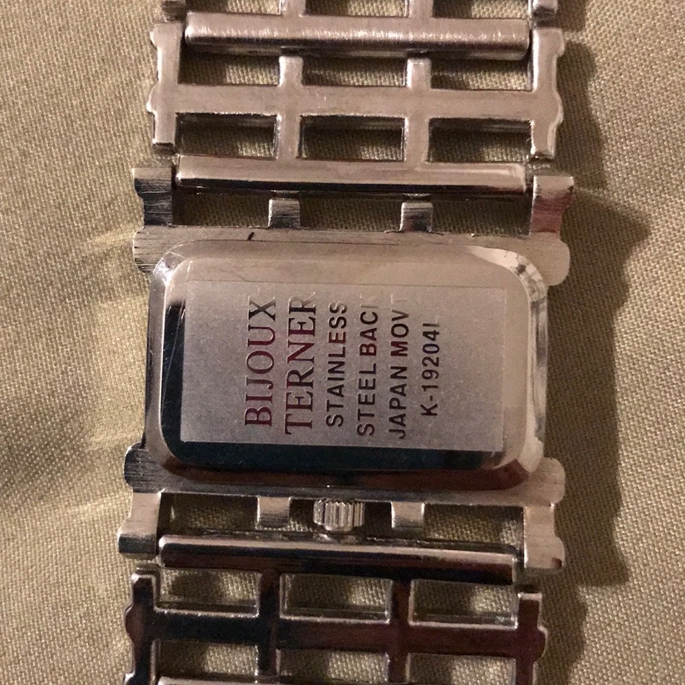 Watch - Picture 3 of 3
